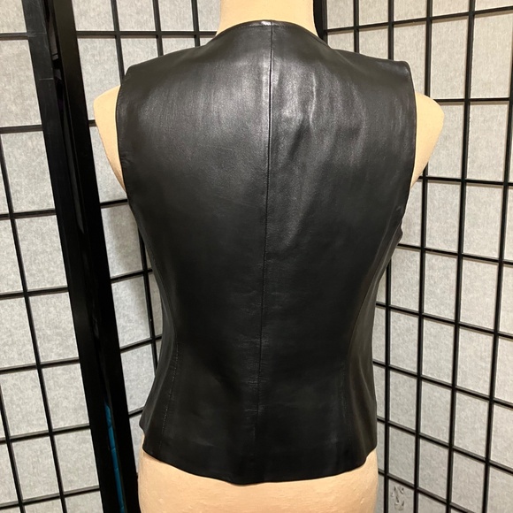 GENUINE BLACK LEATHER VEST TWO WAY ZIP FRONT YKK ZIPPER, FULLY LINED, FITTED - Picture 3 of 9